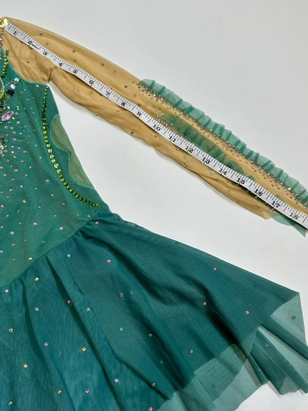 New Deep green Crystal Figure Skating Dress Girl 10 (5~8T)